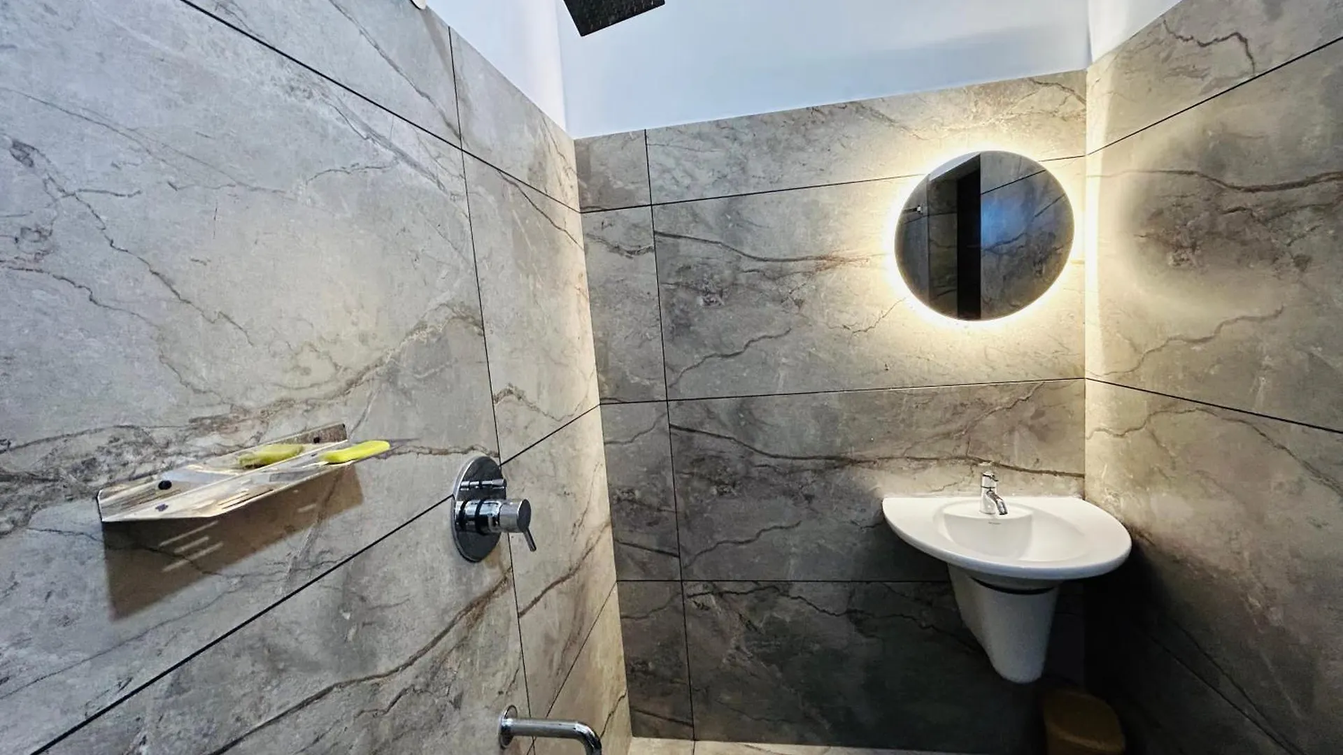 Brooke Hills 2 Bhk Villa Falls View Vallikavungal Üdülőközpont