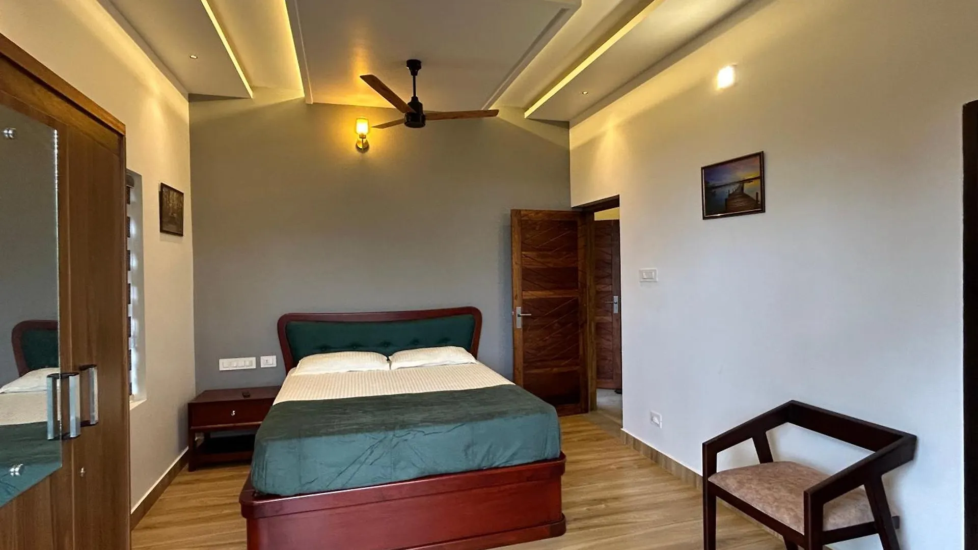 Brooke Hills 2 Bhk Villa Falls View Vallikavungal Resort